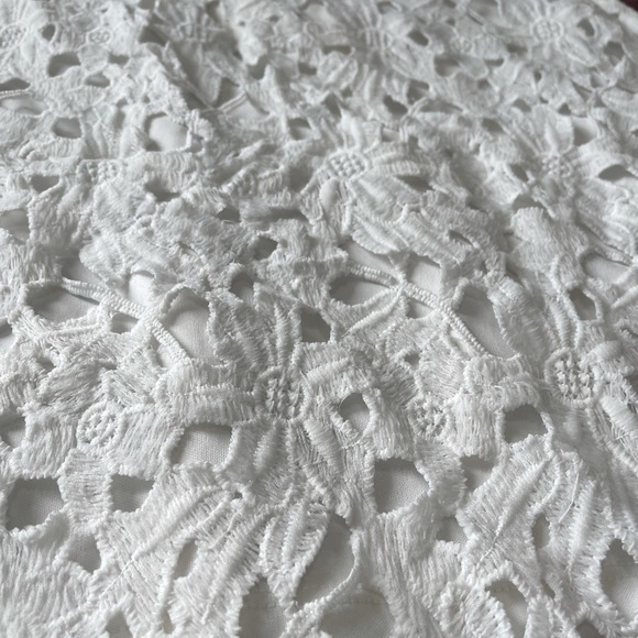 White Cocktail dress - Picture 3 of 3